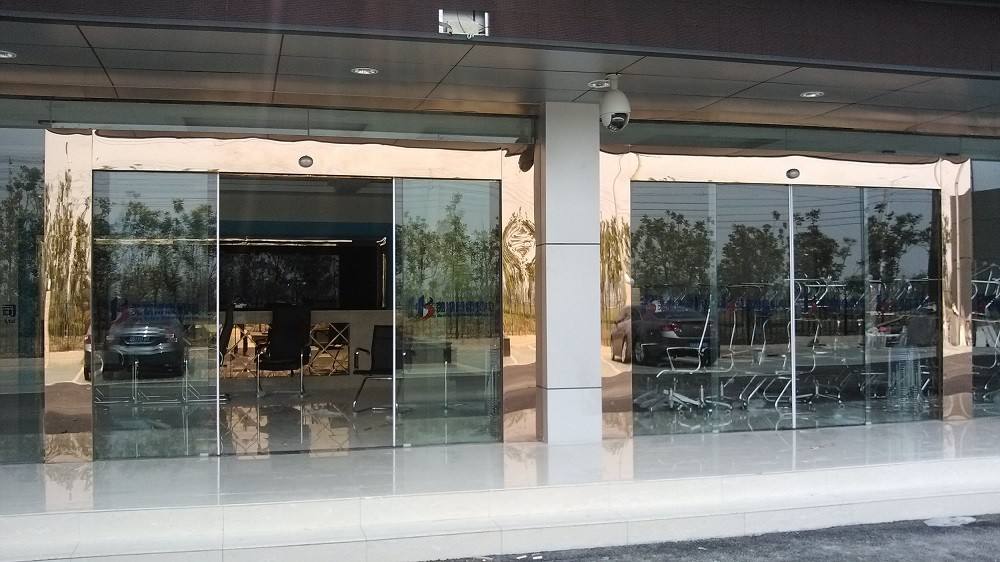 如果你裝了感應玻璃，那要注意維護了！