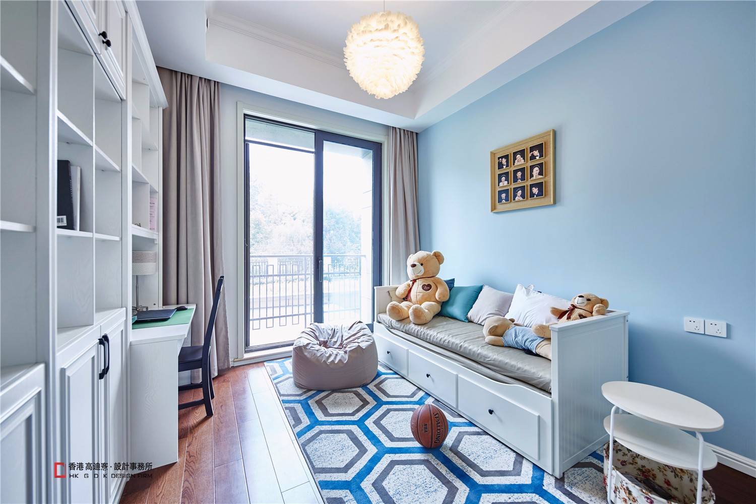 門窗一線品牌加盟商,如何在激烈的競(jìng)爭(zhēng)中站穩(wěn)腳跟?